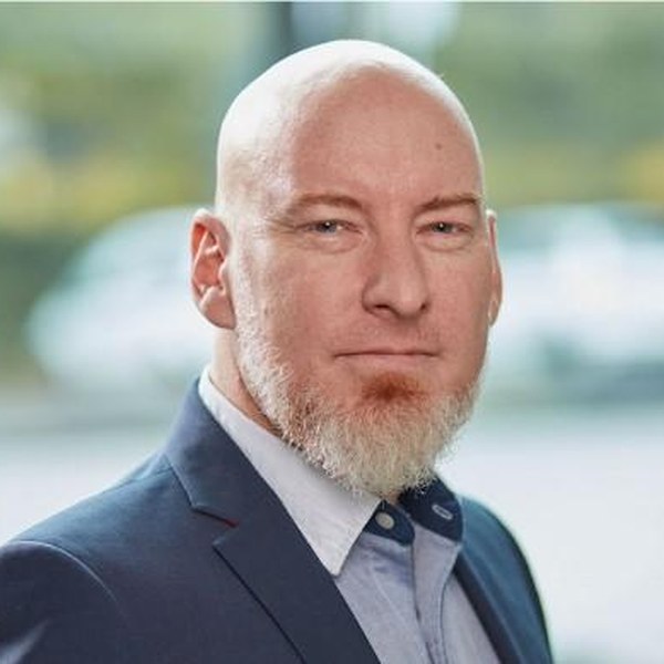 Daniel Kruger, AssistanceManager